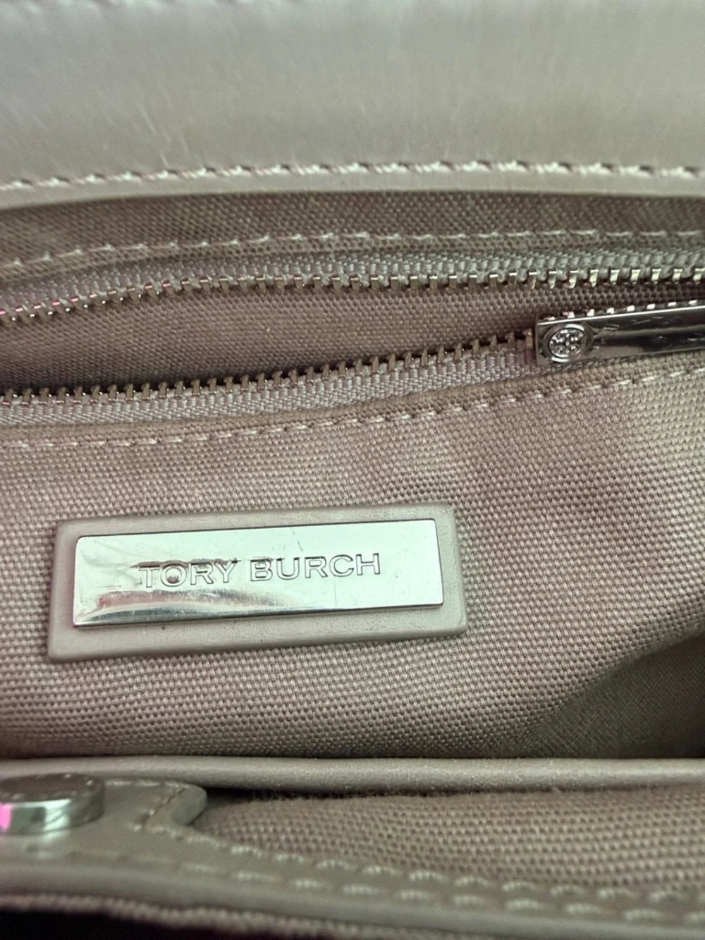 Tory Burch Pebbled Light Gray/taupe Leather Crossbody with magnetic closure